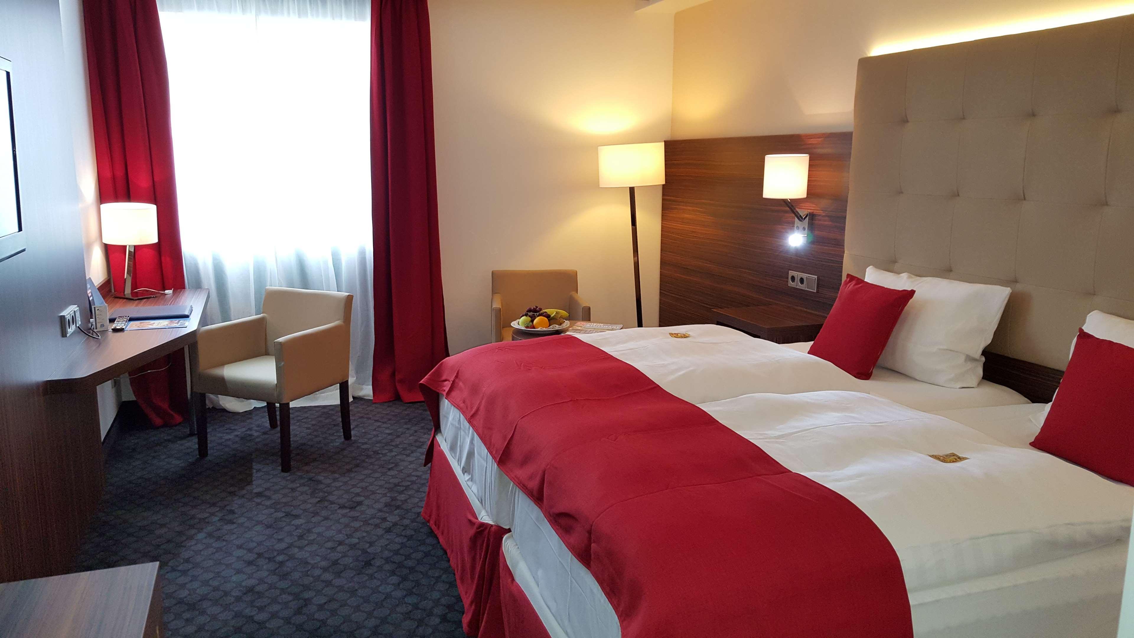 Messehotel Europe Stuttgart Bagian luar foto